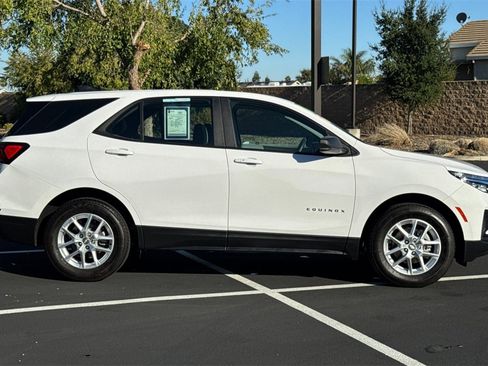 Used 2024 Chevrolet Equinox LS image 8