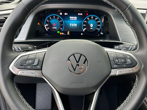 New 2026 Volkswagen Atlas Cross Sport SE image 21