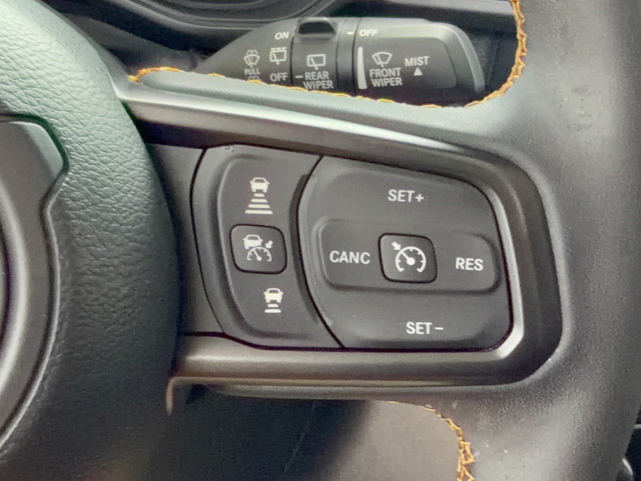 Used 2024 Jeep Wrangler Unlimited Sport AWD/4WD image 19