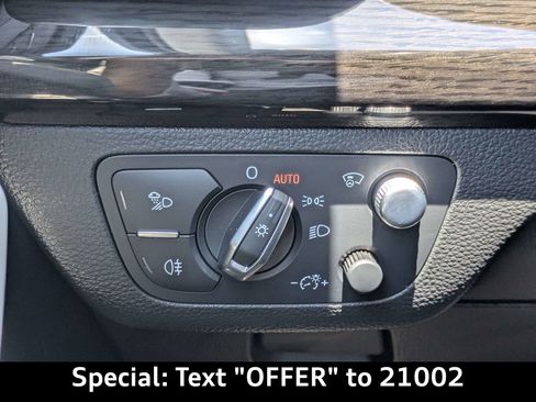 Used 2018 Audi Q5 Prestige w/ Prestige Package AWD/4WD image 29