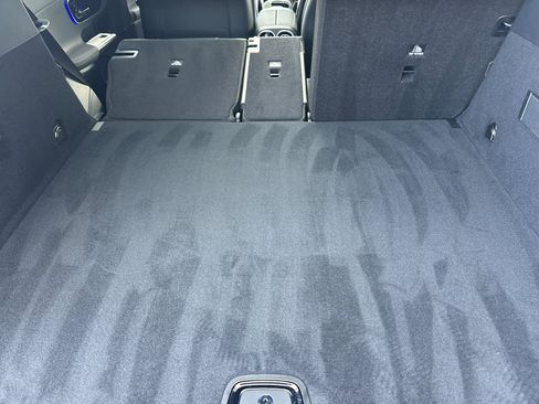 New 2026 Mercedes-Benz GLC 300 4MATIC image 15