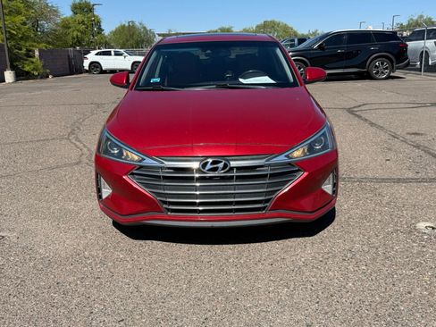 Used 2020 Hyundai Elantra Value Edition w/ Winter Weather Package FWD image 2
