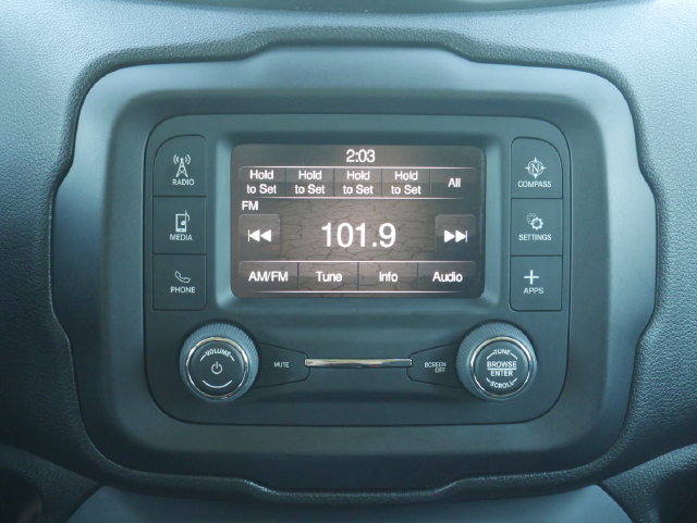Used 2019 Jeep Renegade Sport w/ Sport Appearance Group AWD/4WD image 18