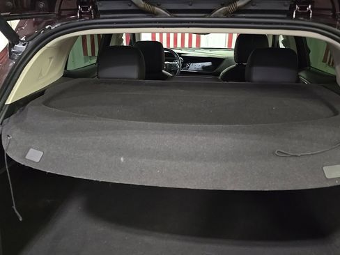 Used 2021 Buick Envision Avenir w/ Technology Package II image 10