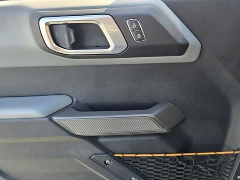 Certified 2022 Ford Bronco Badlands AWD/4WD image 33