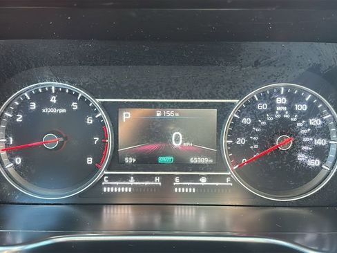 Used 2023 Kia Sorento S image 2