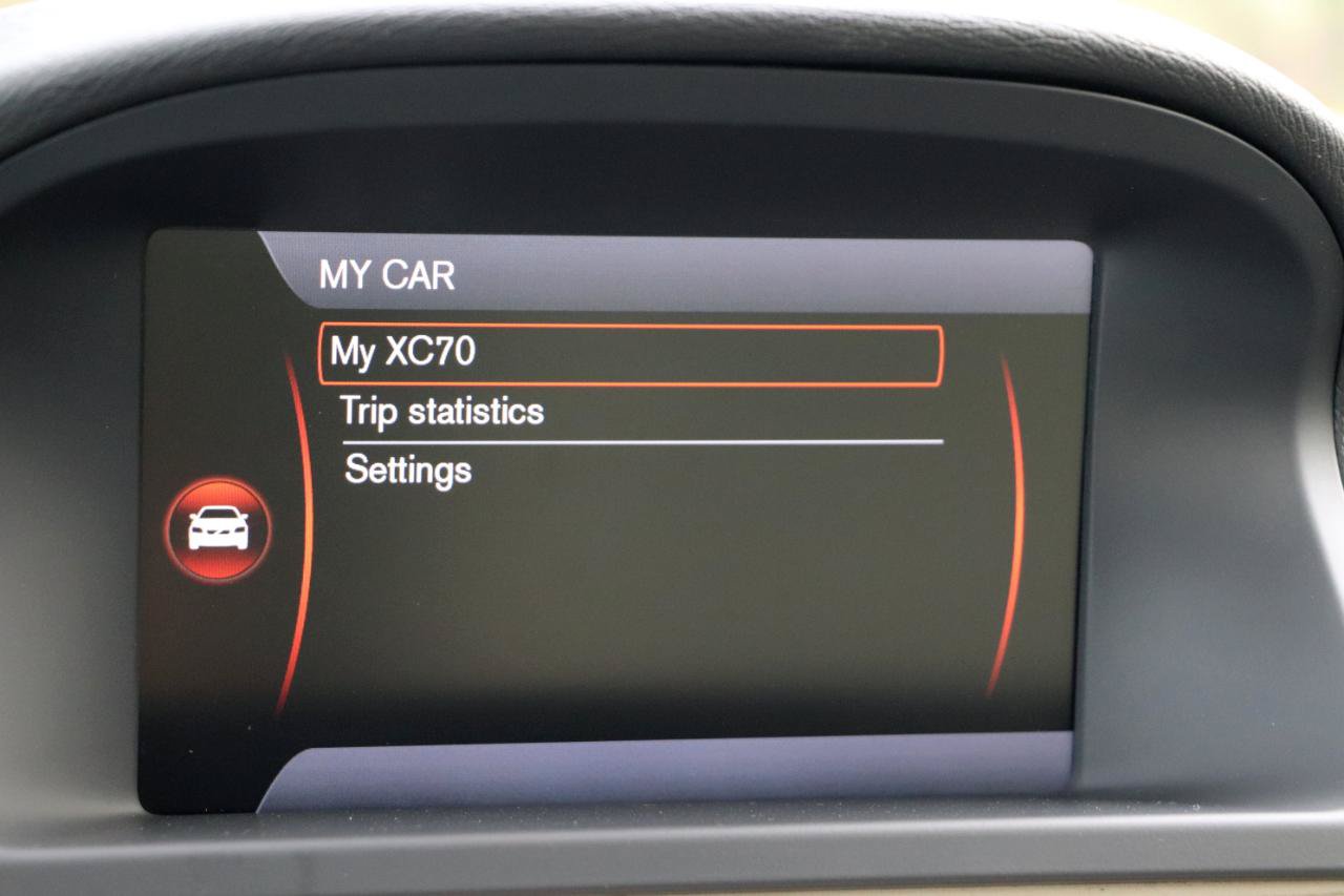 Used 2014 Volvo XC70 3.2 AWD/4WD image 15