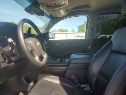 Used 2019 Chevrolet Tahoe LT image 8