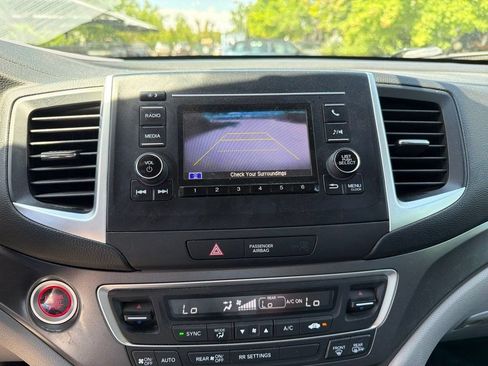 Used 2019 Honda Ridgeline RTL image 15