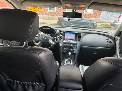 Used 2013 INFINITI FX37 AWD w/ Premium Pkg image 18