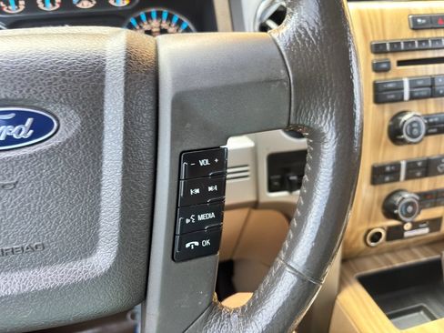 Used 2011 Ford F150 Lariat w/ Lariat Plus Pkg AWD/4WD image 21