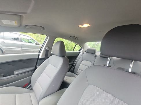 Used 2017 Kia Forte LX FWD image 8