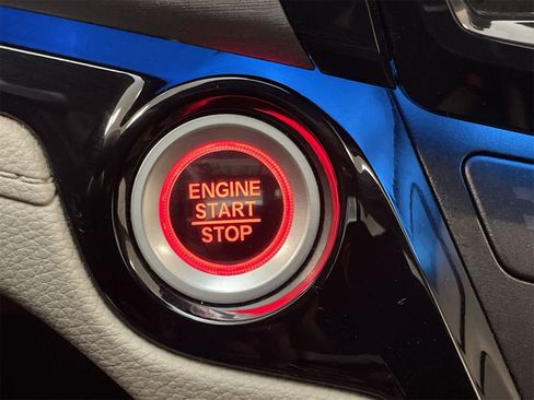 Certified 2023 Honda Odyssey Touring image 8