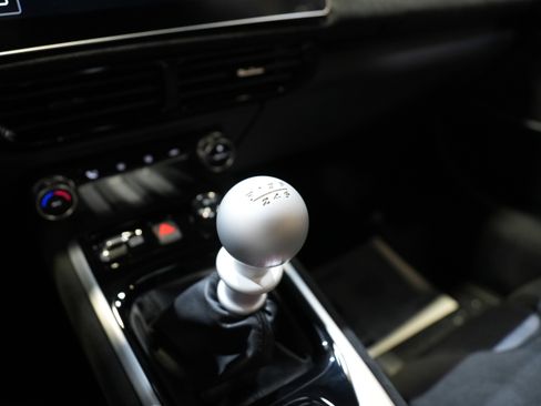 Used 2024 Lotus Emira First Edition image 41