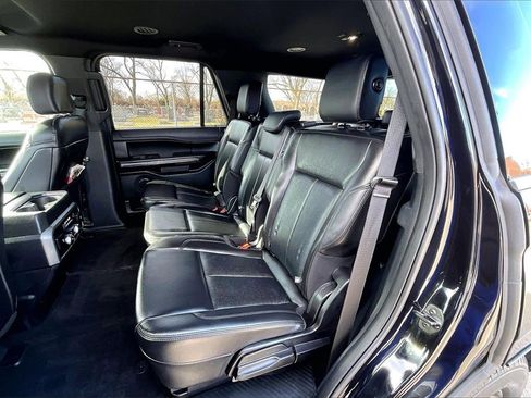 Certified 2020 Ford Expedition XLT w/ Equipment Group 202A image 24