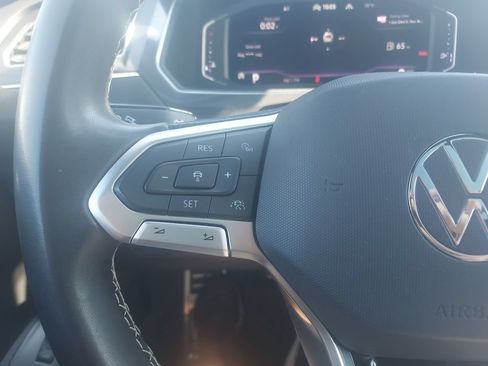 Used 2023 Volkswagen Tiguan SEL R-Line AWD/4WD image 24
