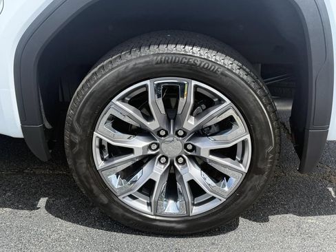 Used 2026 GMC Sierra 1500 Denali AWD/4WD image 24