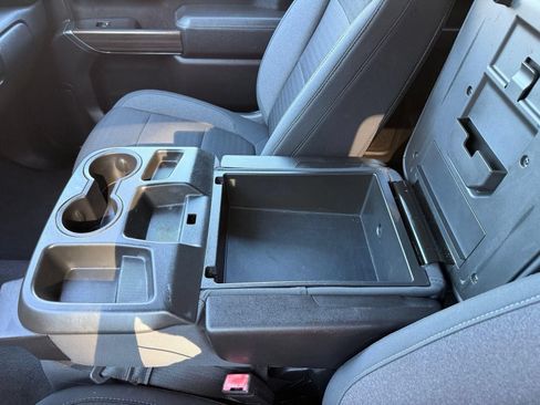 Used 2020 Chevrolet Silverado 1500 LT RWD image 43