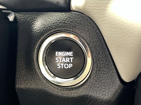 Used 2025 Toyota RAV4 XLE w/ Convenience Package image 24