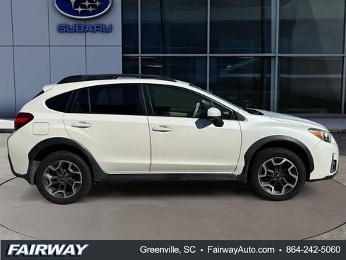 Used 2016 Subaru Crosstrek 2.0i Premium AWD/4WD image 9