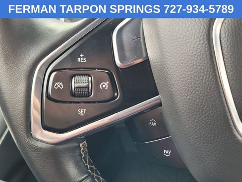 Used 2023 Chevrolet Corvette Stingray Coupe w/ 1LT image 33