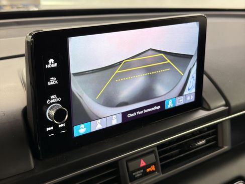 Certified 2025 Honda Pilot EX-L image 24