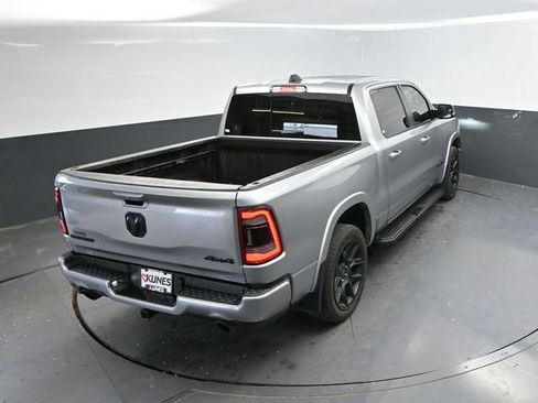Used 2022 RAM 1500 Laramie AWD/4WD image 38