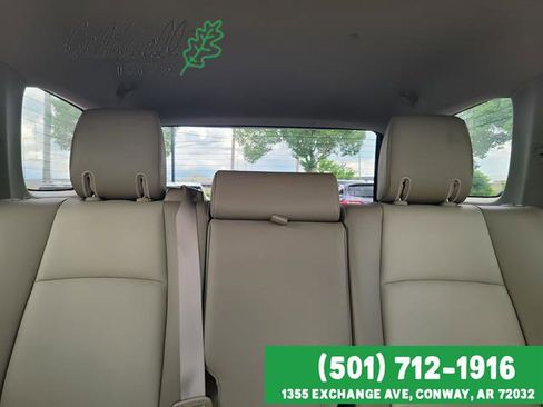 Used 2023 Toyota 4Runner SR5 Premium w/ Moonroof Package AWD/4WD image 23
