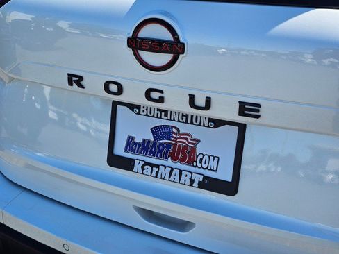 Certified 2025 Nissan Rogue Rock Creek w/ Rock Creek Premium Package AWD/4WD image 16