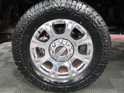 Used 2021 Ford F250 Lariat w/ Lariat Ultimate Package AWD/4WD image 95