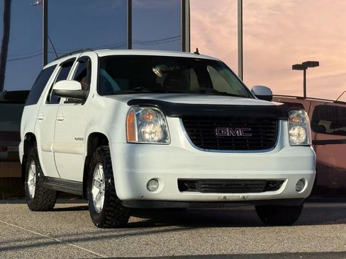 Used 2008 GMC Yukon SLT w/ SLT Preferred Equipment Group image 18
