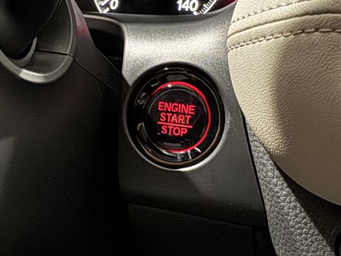 New 2026 Honda HR-V LX image 29