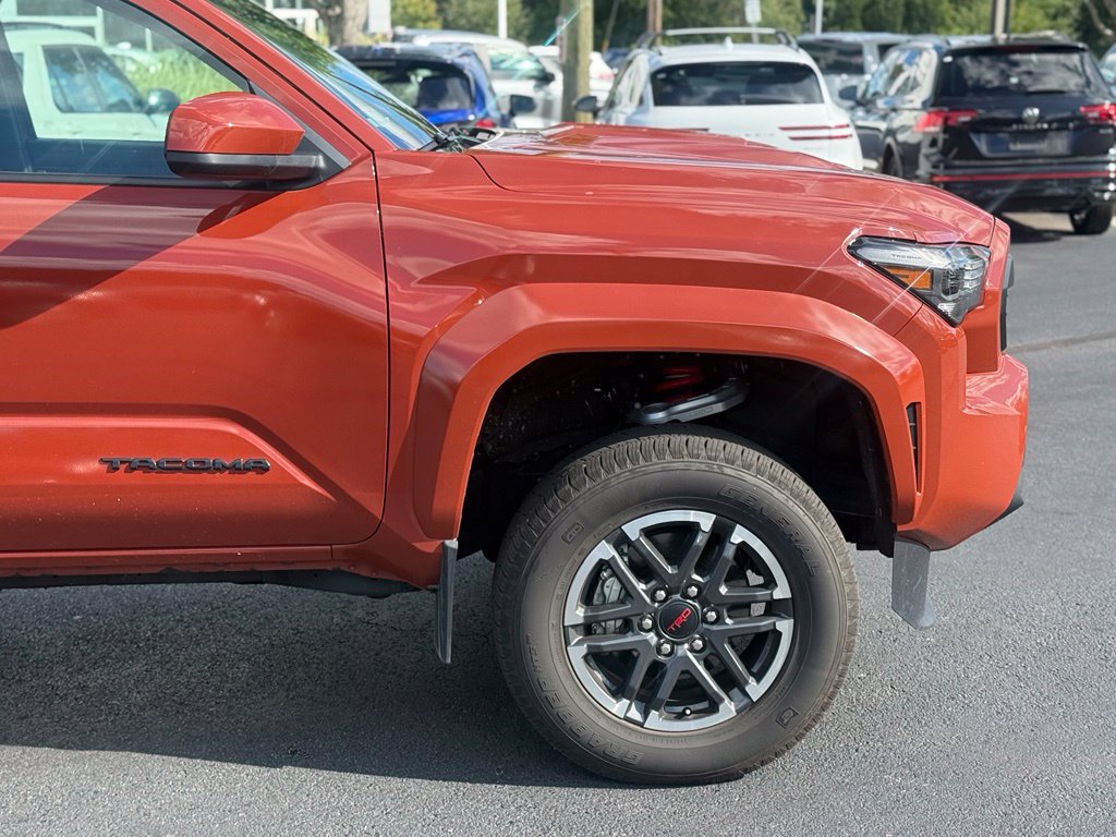 Certified 2025 Toyota Tacoma TRD Sport AWD/4WD image 11