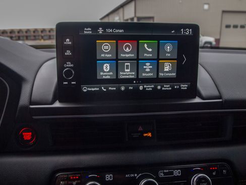 Used 2025 Honda Pilot Elite image 16