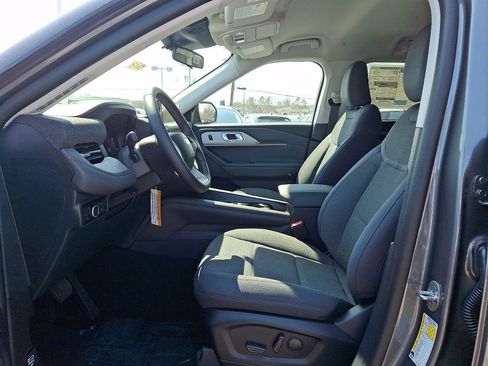 New 2026 Ford Explorer Active AWD/4WD image 6