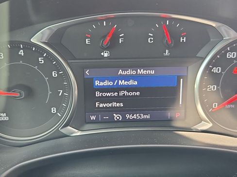 Used 2019 GMC Terrain SLT w/ Preferred Package FWD image 11