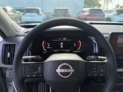 New 2026 Nissan Pathfinder SL w/ SL Premium Package FWD image 20