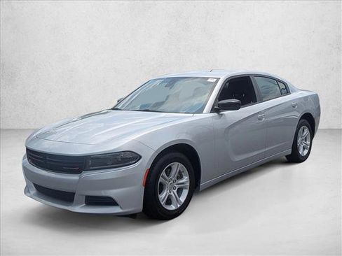 Used 2023 Dodge Charger SXT image 4