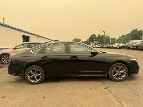 Used 2023 Honda Accord EX-L image 1