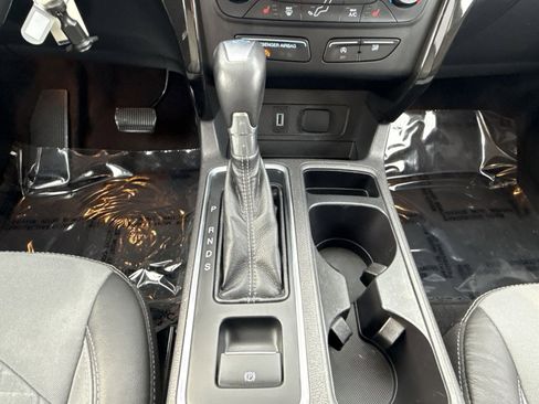 Used 2018 Ford Escape SE w/ SE Sport Appearance Package image 21