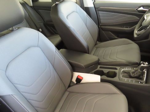 New 2026 Volkswagen Jetta SEL FWD image 26