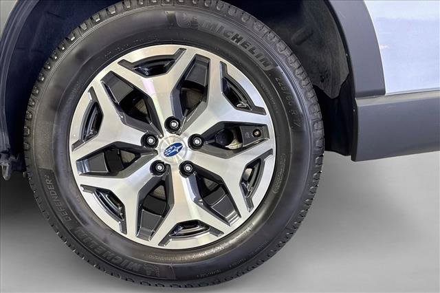 Used 2022 Subaru Forester Premium AWD/4WD image 30