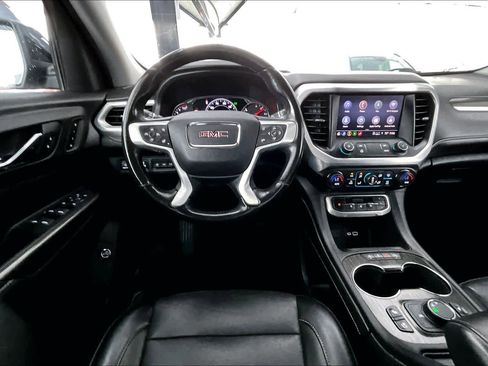 Used 2022 GMC Acadia SLT w/ Elevation Edition image 6
