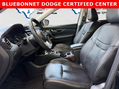 Used 2019 Nissan Rogue SL AWD/4WD image 11