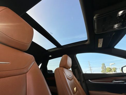 Used 2022 Cadillac XT5 Premium Luxury image 21