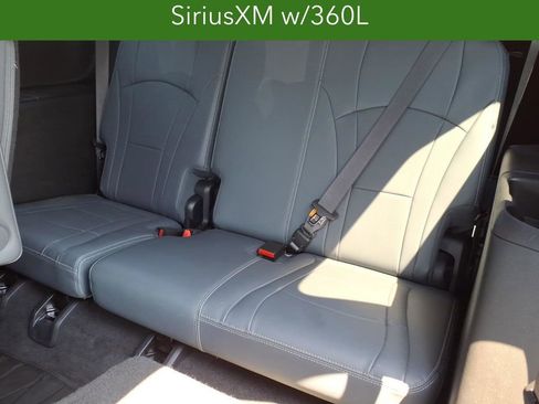 Certified 2024 Buick Enclave Essence FWD image 16