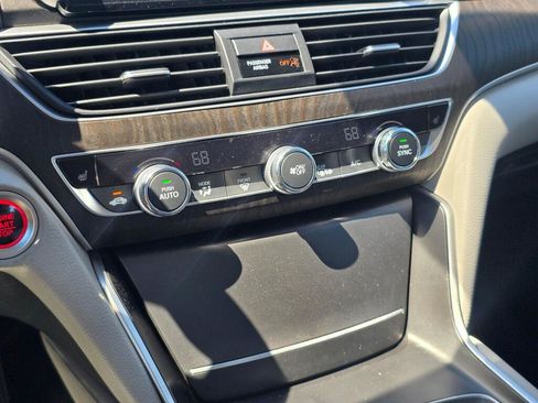 Used 2018 Honda Accord EX-L image 24