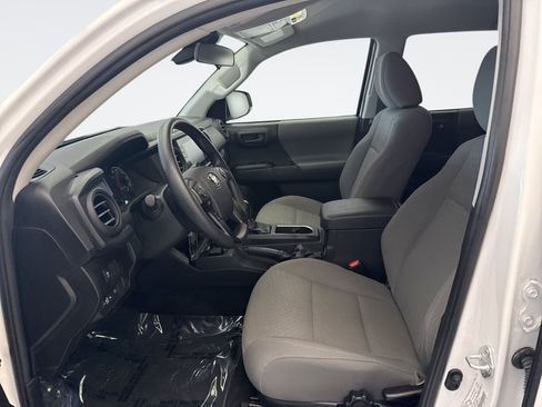 Used 2023 Toyota Tacoma SR AWD/4WD image 10