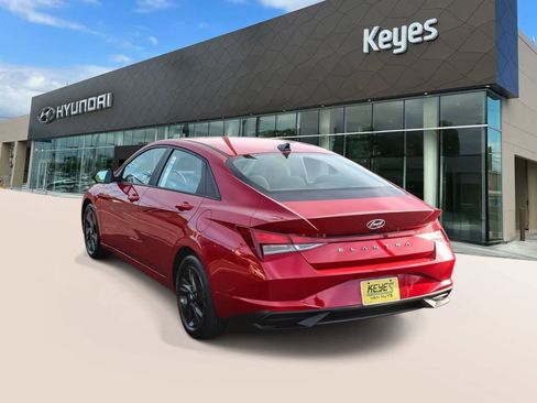 Certified 2023 Hyundai Elantra SEL w/ Cargo Package FWD image 7