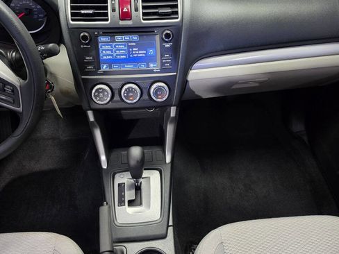 Used 2016 Subaru Forester 2.5i AWD/4WD image 16